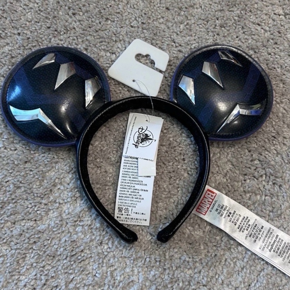 Disney Parks Wakanda Forever Black Panther MARVEL Mickey Ears Headband - NEW